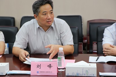 刘峰.jpg