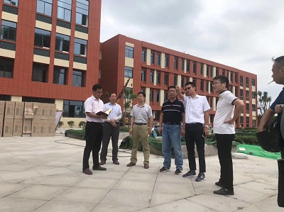 现场照片.jpg 现场照片.jpg