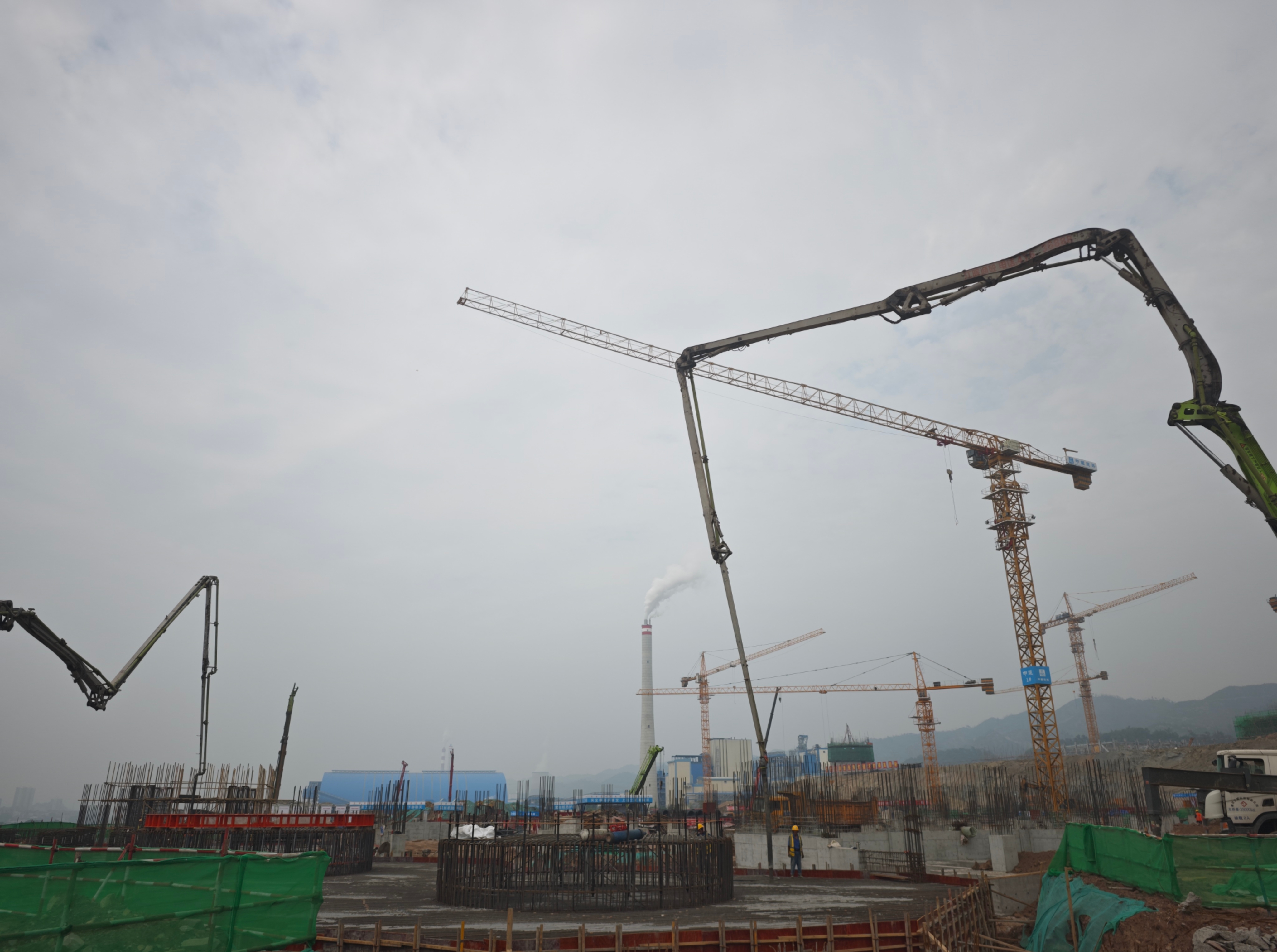 现场建设 (2).jpg 现场建设 (2).jpg