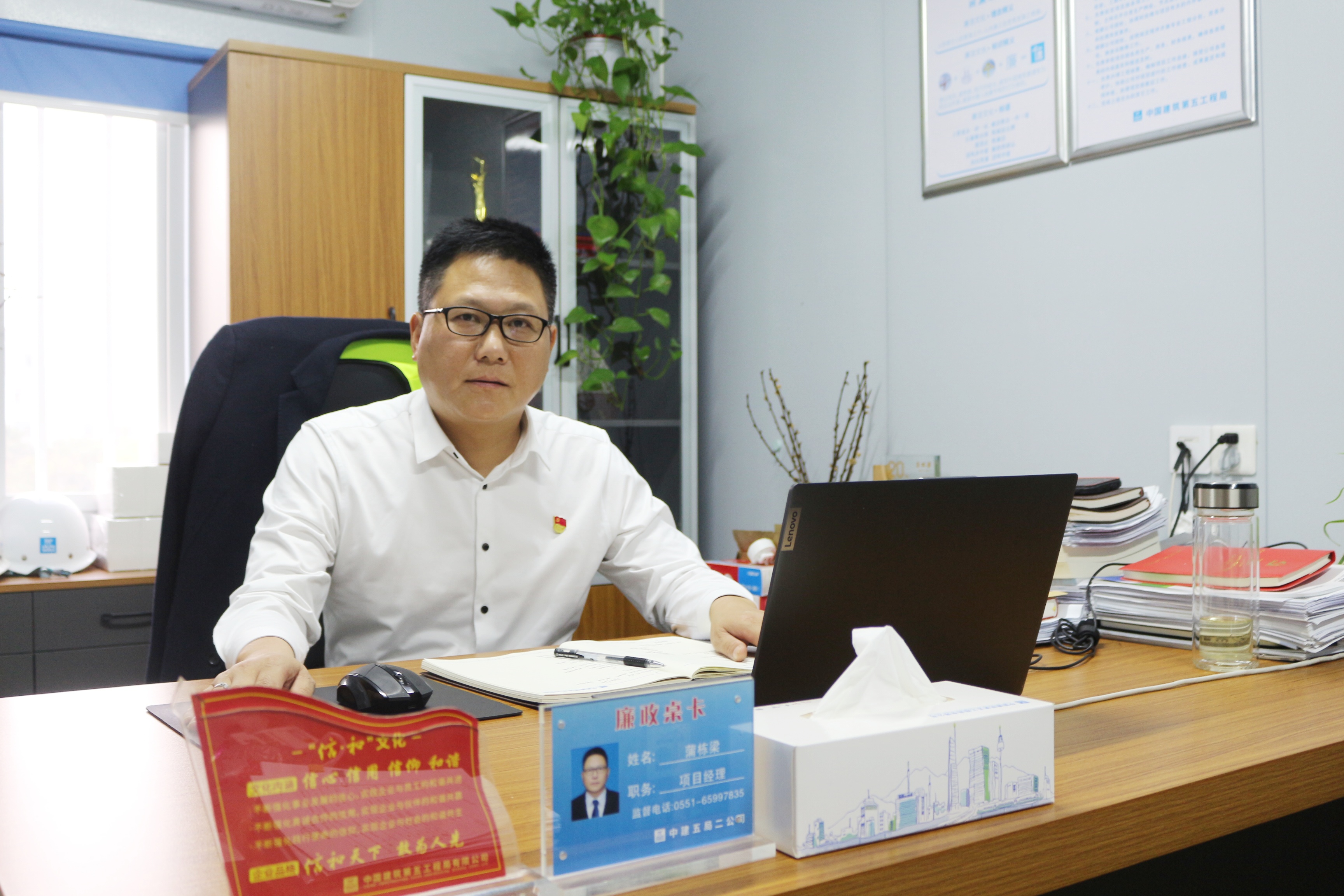 8ec1e7c6d4137d4a70d5c3082a60ae8a.jpg 8ec1e7c6d4137d4a70d5c3082a60ae8a.jpg